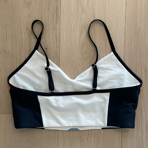 P.E Nation Sports Bra - Picture 2 of 4